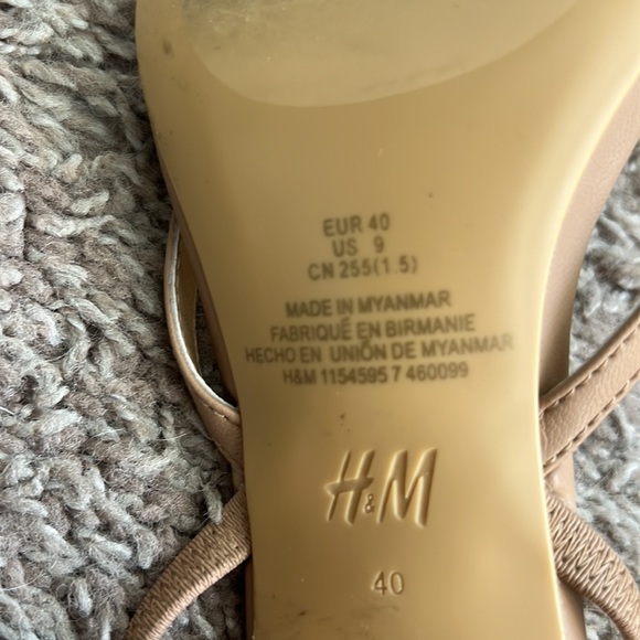 H&M Heeled Sandals - Picture 8 of 8